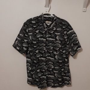 American Eagle shirt